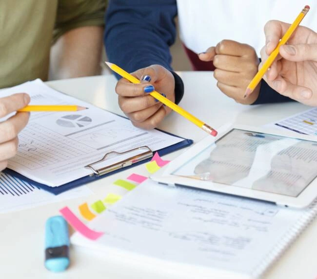 Architects in Dubai creating sustainable architectural designs aligned with local regulations and aesthetics